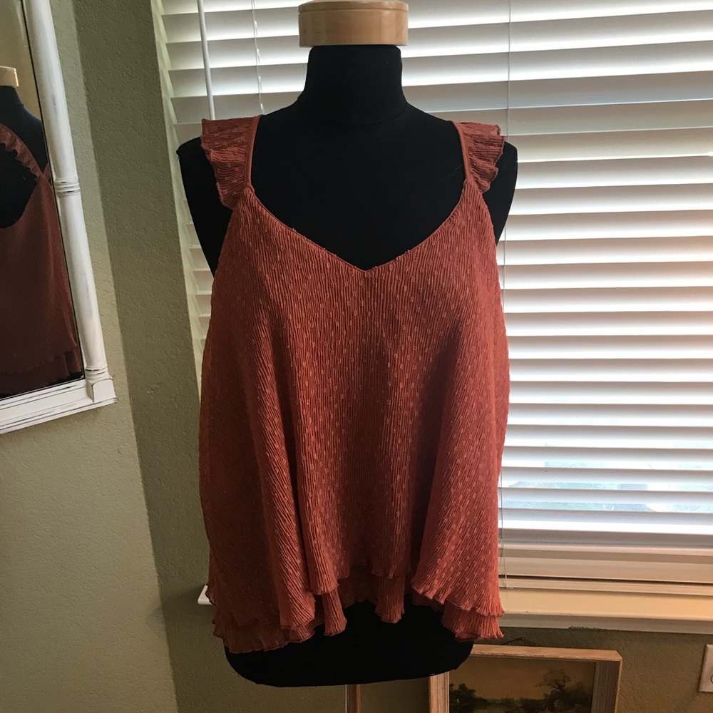 NWT Xhilaration Flutter Strap Tank Top